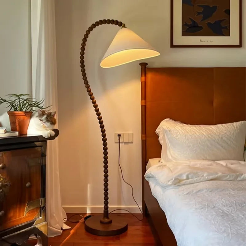 Nordic ARC Floor Lamp Retro Wooden Standing Lamp For Homestay Living Room Sofa Side Study Bedroom Bedside Reading Stand Lighting