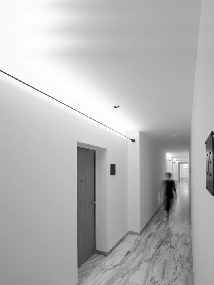 Diy Long LED Skyline Wall Light Steel Strip Luminous Linear No Main Light Decoration, Modern Minimalist Creative Exhibition Hall